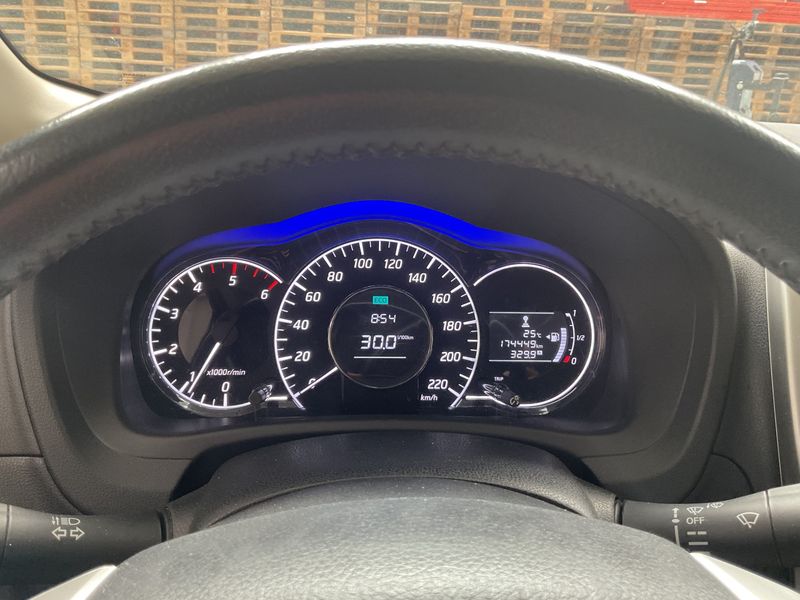Nissan Note 1.5 dCi Acenta — zdjęcie 4