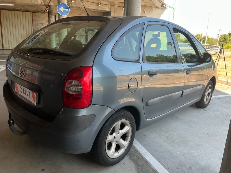 Citroen Xsara Picasso 1.6 HDi LX Plus — zdjęcie 2