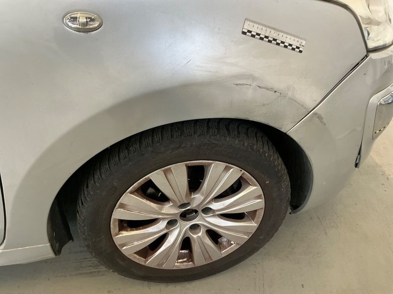 Citroen C3 Picasso 1.6 HDi Exclusive 2014 – снимка 21