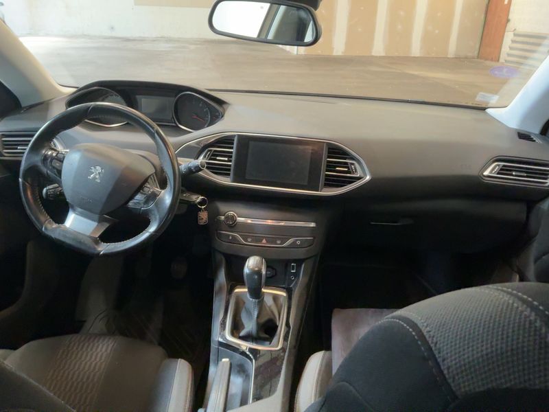 Peugeot 308 1.2 e-THP Style 2015 – снимка 17