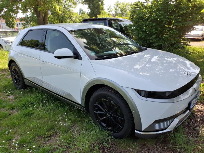 Hyundai IONIQ 2023