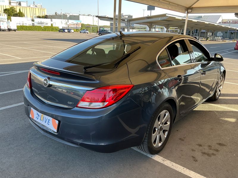 Opel Insignia 2.0 CDTI Edition — zdjęcie 2