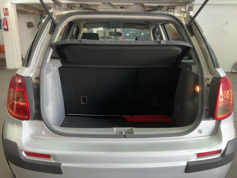 Suzuki SX4 1.9 DDiS Club — zdjęcie 10