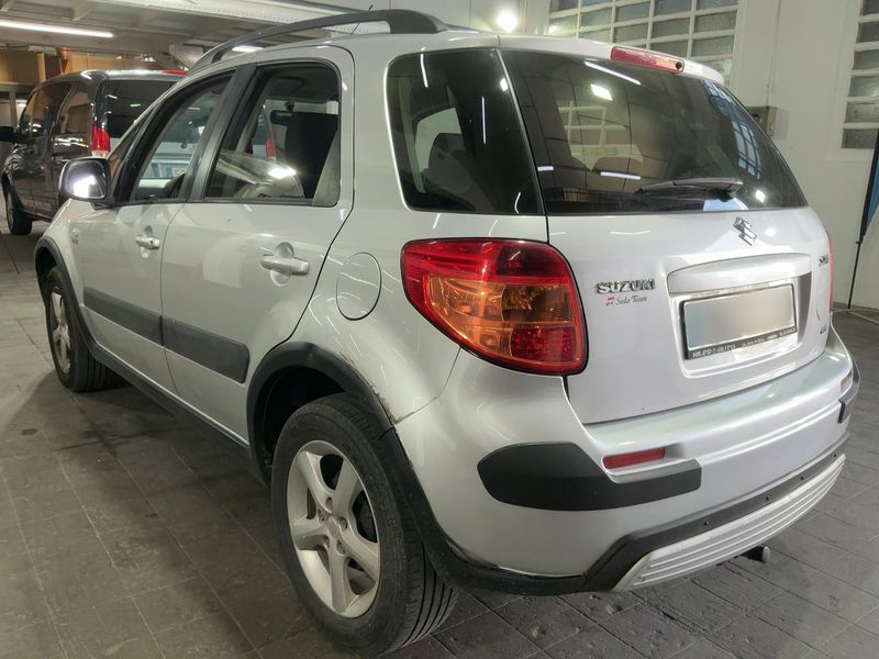 Suzuki SX4 1.9 DDiS Club — zdjęcie 3