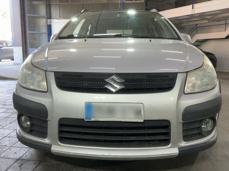 Suzuki SX4 1.9 DDiS Club — zdjęcie 9