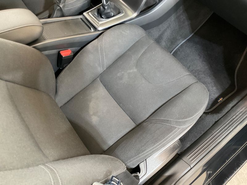 Volvo V40 1.6 D2 You! 2014 – снимка 23