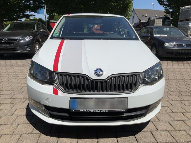 Skoda Fabia 1.0 MPI Red & Grey — zdjęcie 9