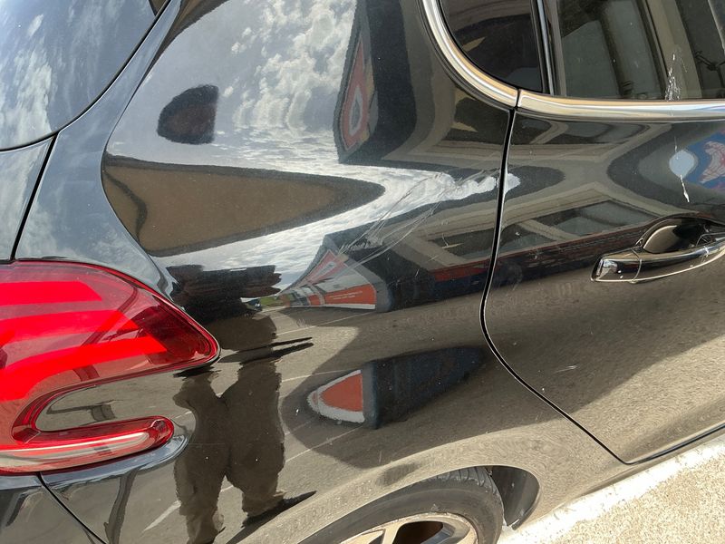 Peugeot 208 1.6 Blue-HDi GT Line 2016 – снимка 22
