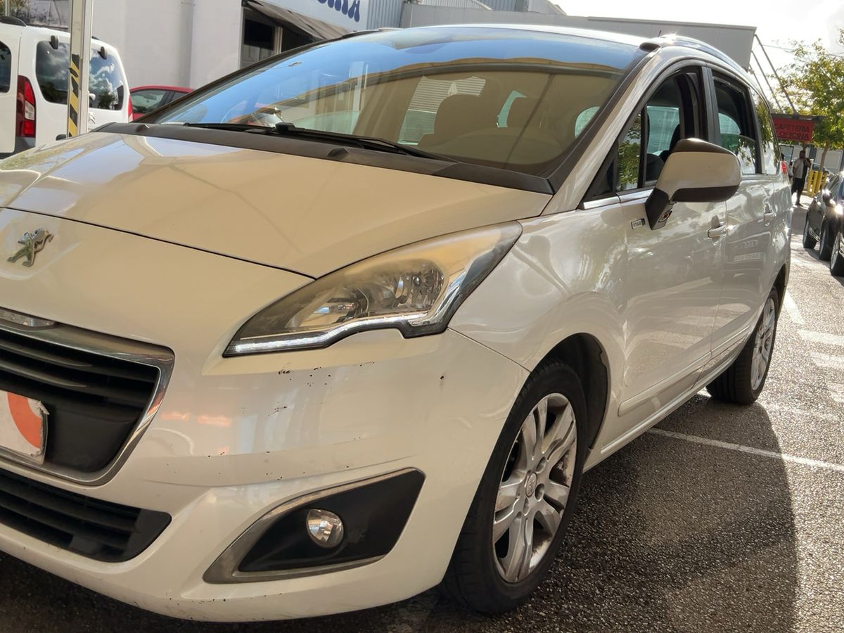 Peugeot 5008 1.6 HDi Style