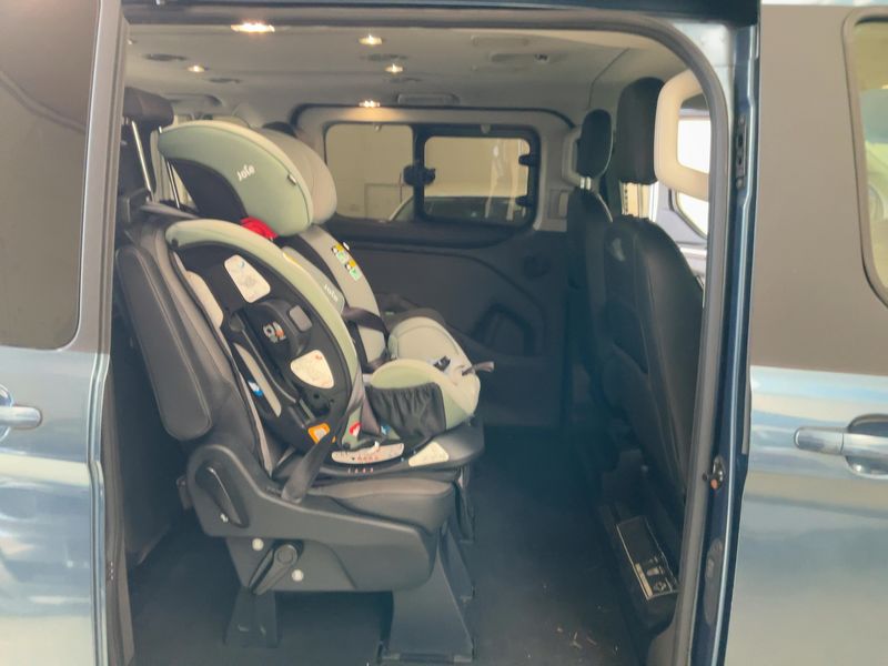 Ford Tourneo Custom 2.0 TDCi 320 L1 Tourneo Titanium X — zdjęcie 14