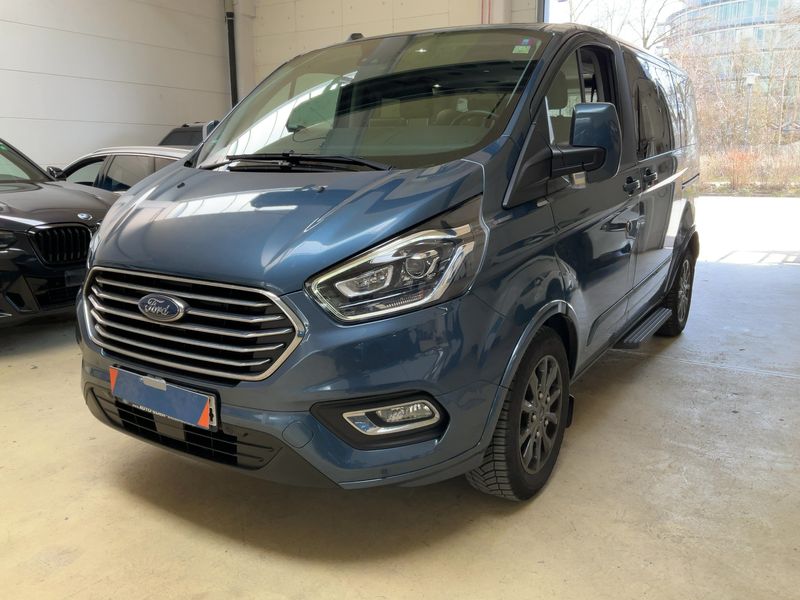 Ford Tourneo Custom 2.0 TDCi 320 L1 Tourneo Titanium X — zdjęcie 1
