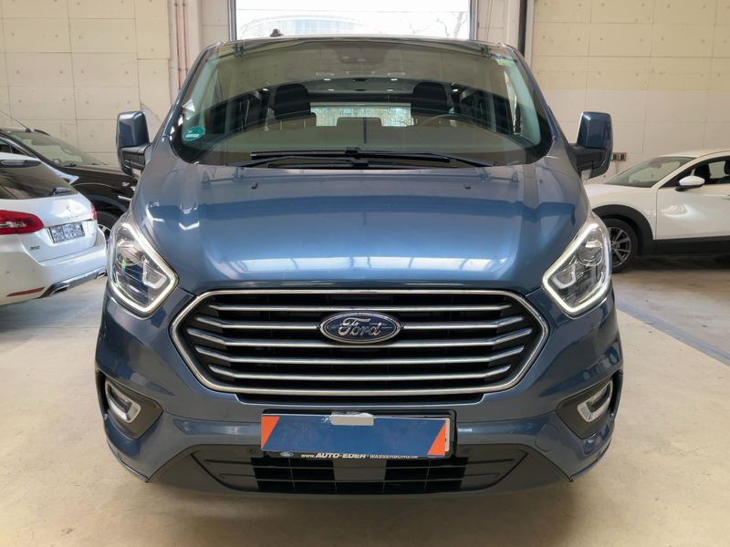 Ford Tourneo Custom 2.0 TDCi 320 L1 Tourneo Titanium X — zdjęcie 9
