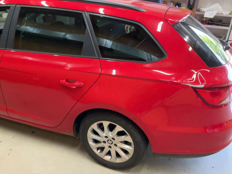 Seat Leon 2.0 TDI Style — zdjęcie 3