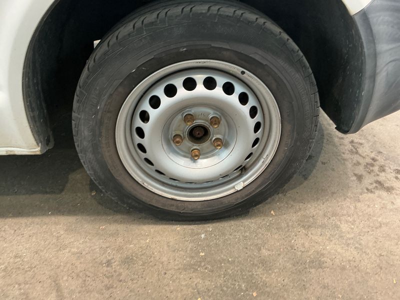 T5 Transporter 2.0 TDI Kasten