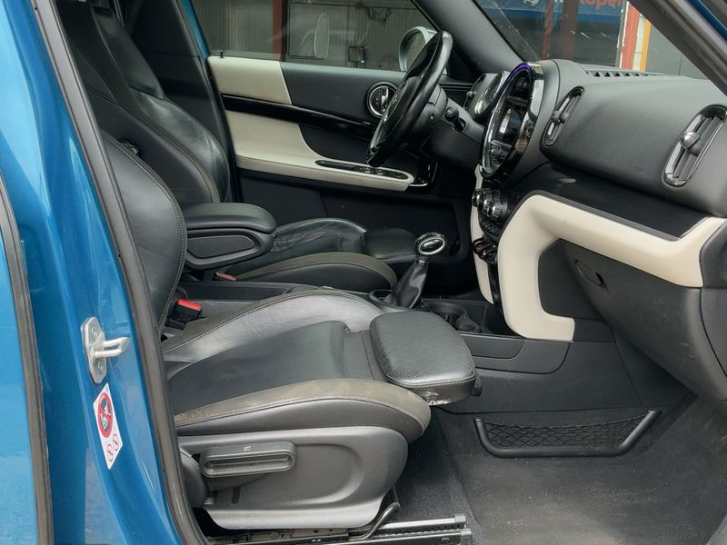 MINI Countryman Cooper SD ALL4 2018 – снимка 16