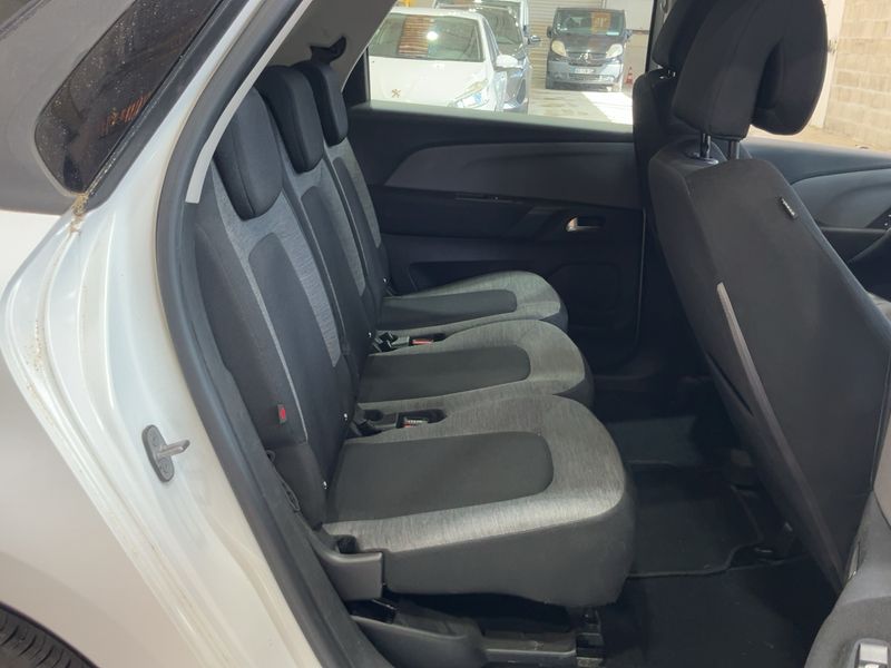 Citroen C4 Picasso 1.2 PureTech Feel — zdjęcie 14