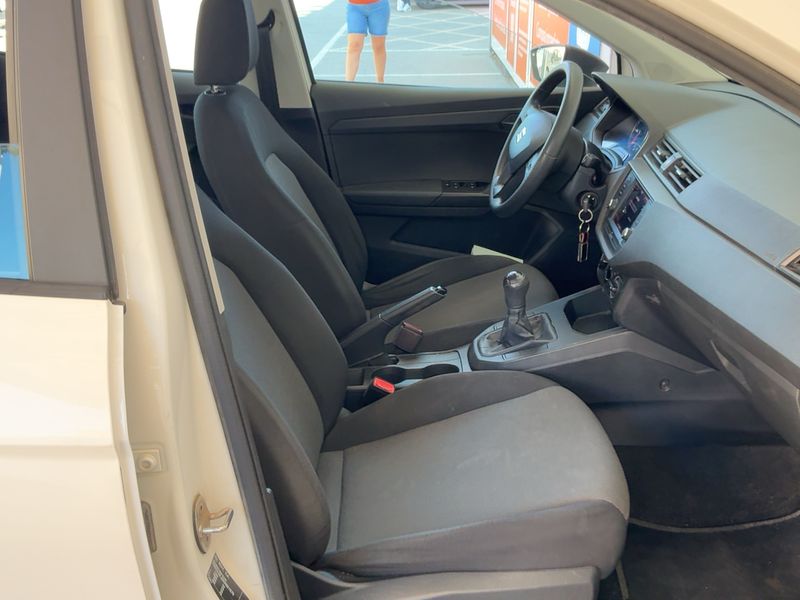 Seat Arona 1.6 TDI Reference Plus — zdjęcie 11