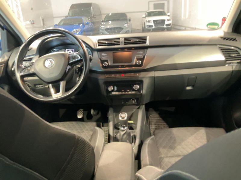 Skoda Fabia 1.2 TSI Style — zdjęcie 12