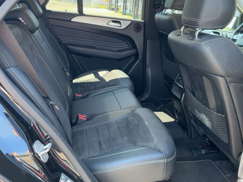 Mercedes-Benz M-Klasse ML 250 CDI BlueTEC — zdjęcie 14