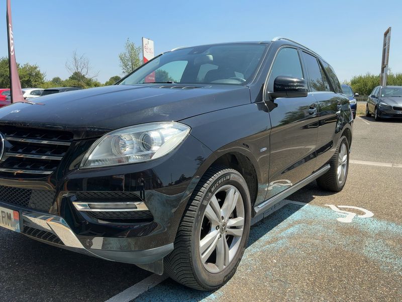 Mercedes-Benz M-Klasse ML 250 CDI BlueTEC — zdjęcie 2