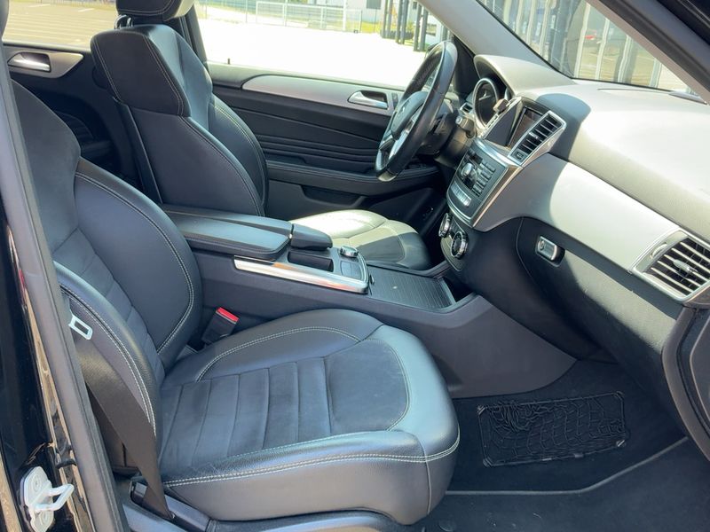 Mercedes-Benz M-Klasse ML 250 CDI BlueTEC — zdjęcie 11