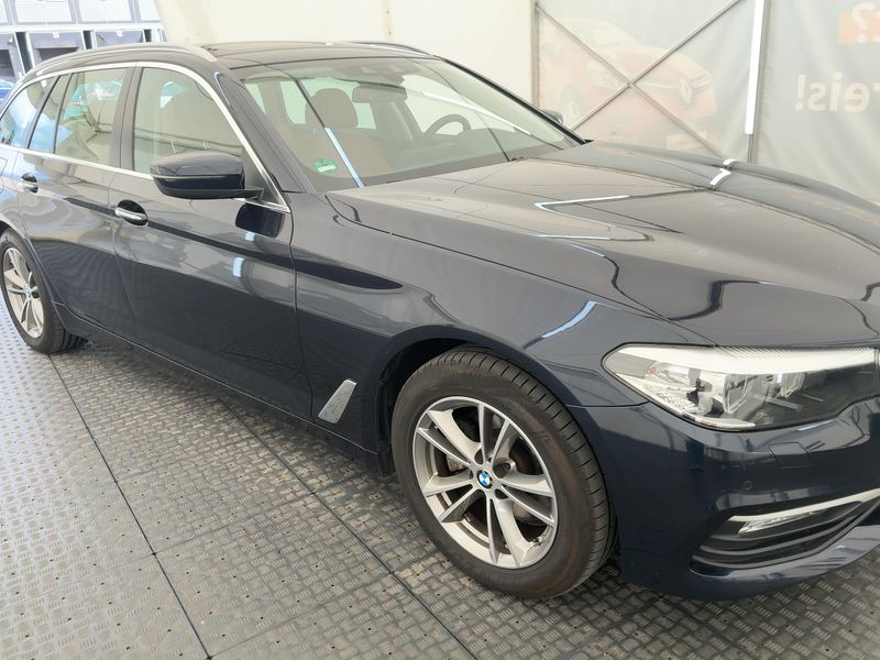BMW 5er 520d — zdjęcie 8