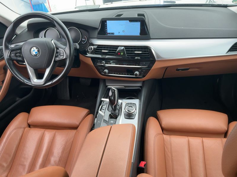 BMW 5er 520d — zdjęcie 12