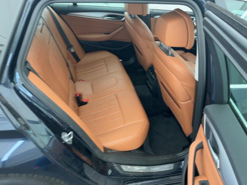 BMW 5er 520d — zdjęcie 14