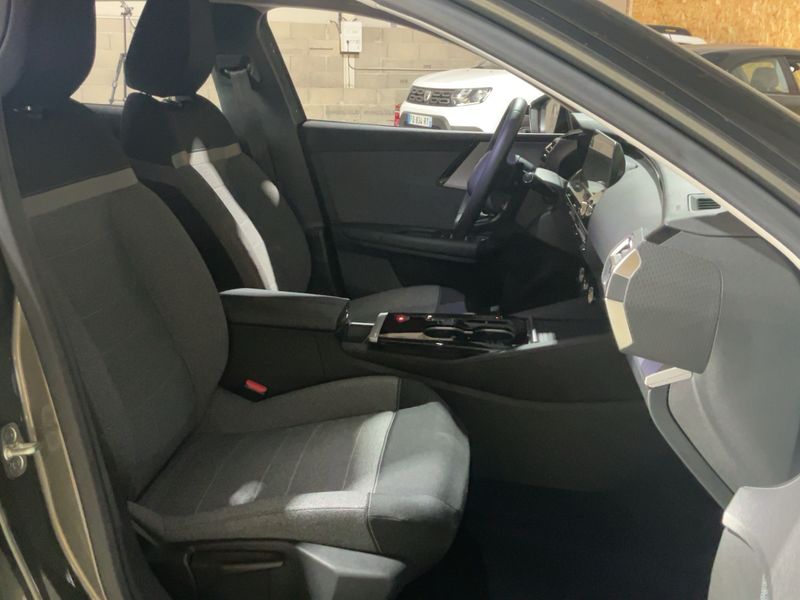 Citroen C5 X 1.2 PureTech Feel — zdjęcie 11
