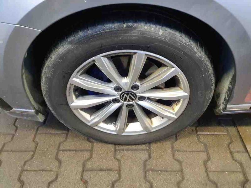 Volkswagen Passat 1.4 GTE — zdjęcie 20