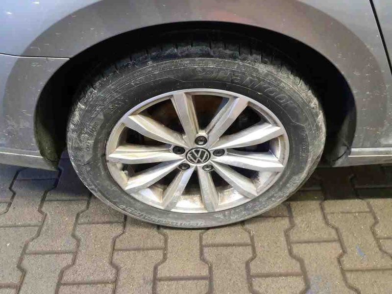 Volkswagen Passat 1.4 GTE — zdjęcie 23