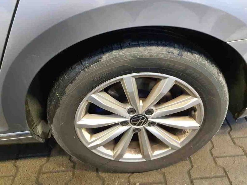 Volkswagen Passat 1.4 GTE — zdjęcie 22