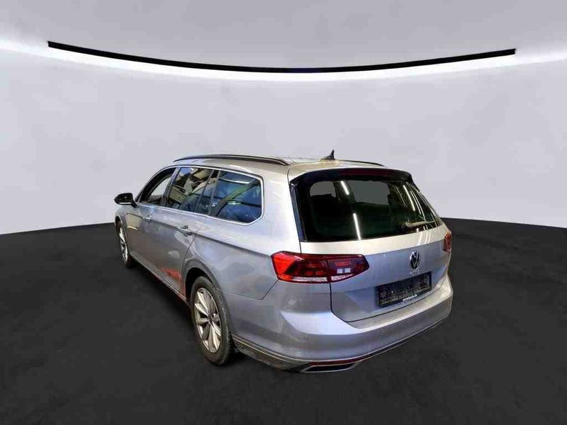 Volkswagen Passat 1.4 GTE — zdjęcie 16