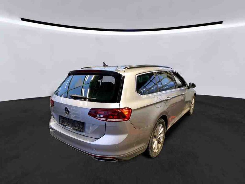 Volkswagen Passat 1.4 GTE — zdjęcie 13