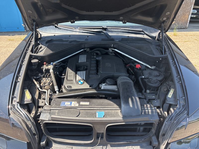 BMW X6 xDrive 35i — zdjęcie 8