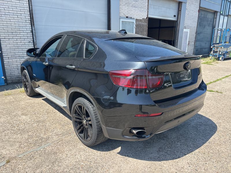 BMW X6 xDrive 35i — zdjęcie 3