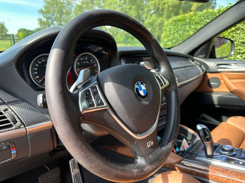 BMW X6 xDrive 35i — zdjęcie 17