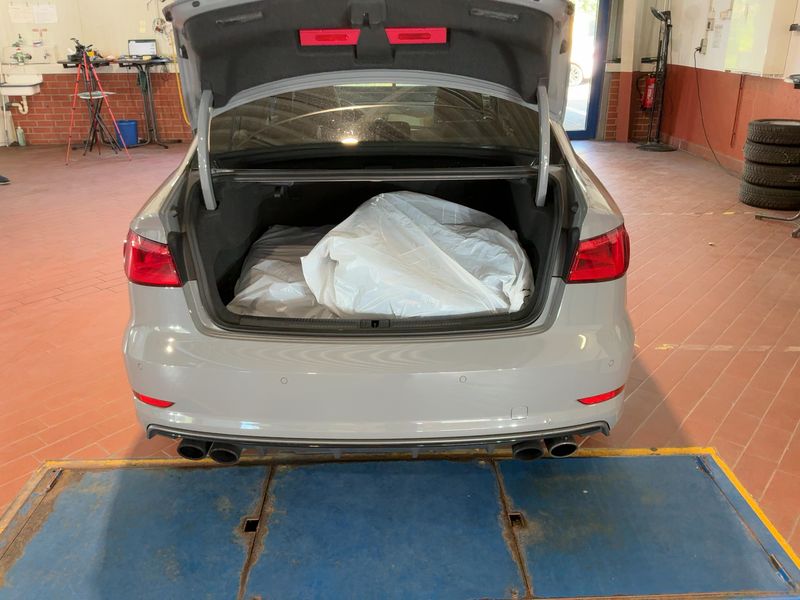 Audi S3 2.0 TFSI quattro — zdjęcie 10