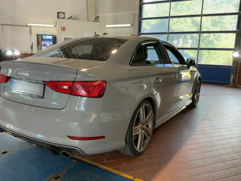 Audi S3 2.0 TFSI quattro — zdjęcie 6
