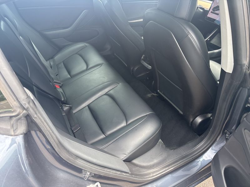 Tesla Model 3 Long Range Dual Long Range Dual AWD — zdjęcie 14