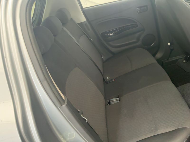Mitsubishi Space Star 1.2 Edition 100+ — zdjęcie 14