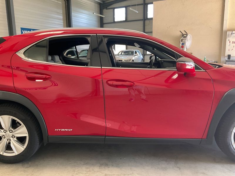 Lexus UX-Serie UX 250h Pack — zdjęcie 7