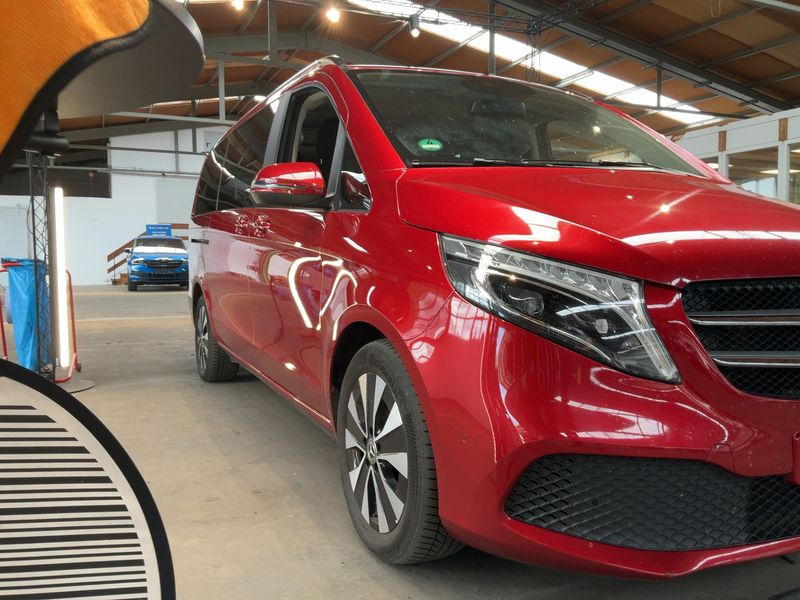 Mercedes-Benz V-Klasse V 220 d EDITION lang — zdjęcie 8