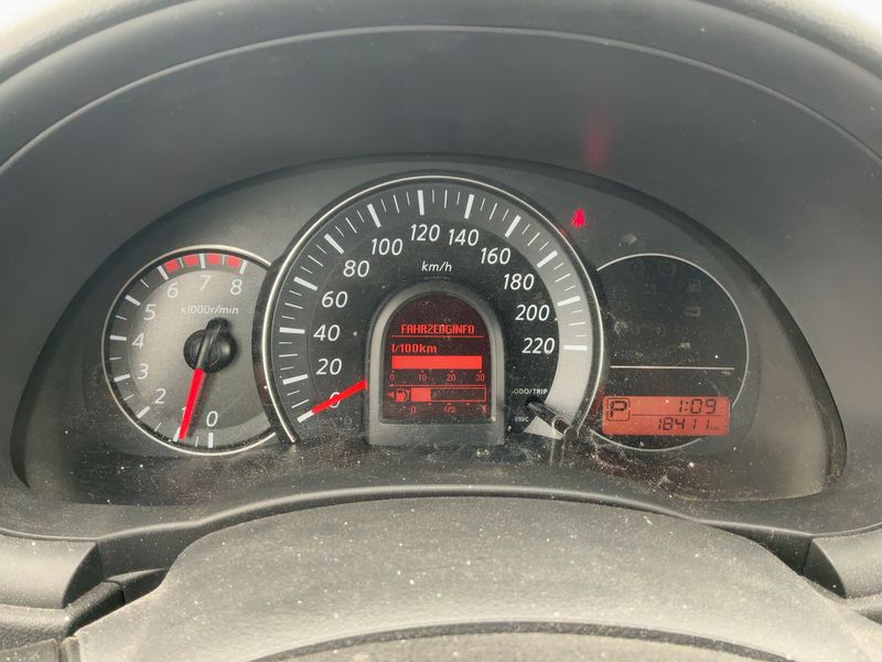 Nissan Micra 1.2 Acenta — zdjęcie 13