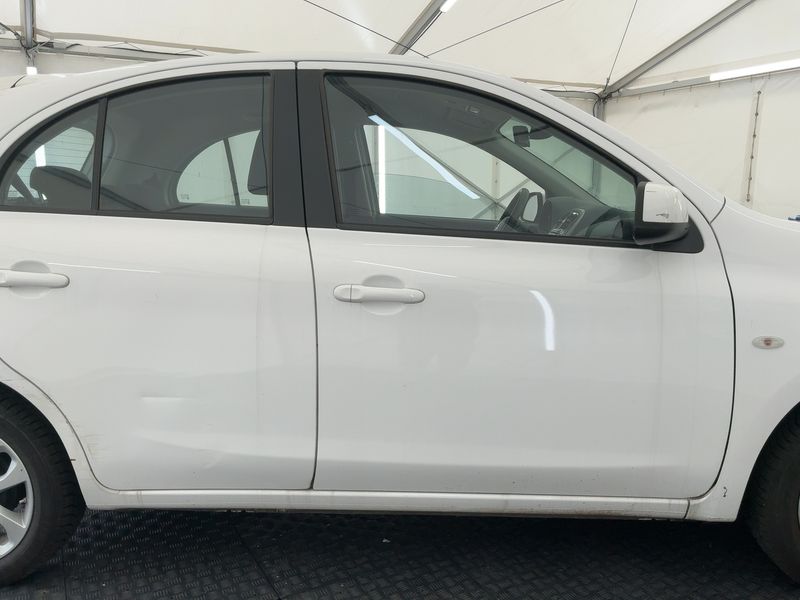 Nissan Micra 1.2 Acenta — zdjęcie 7