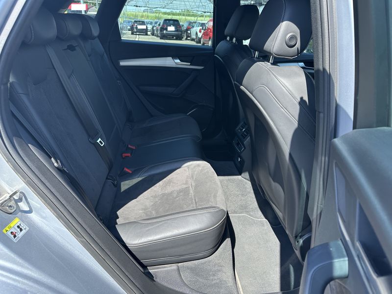 Audi SQ5 3.0 TDI Mild-Hybrid quattro — zdjęcie 13