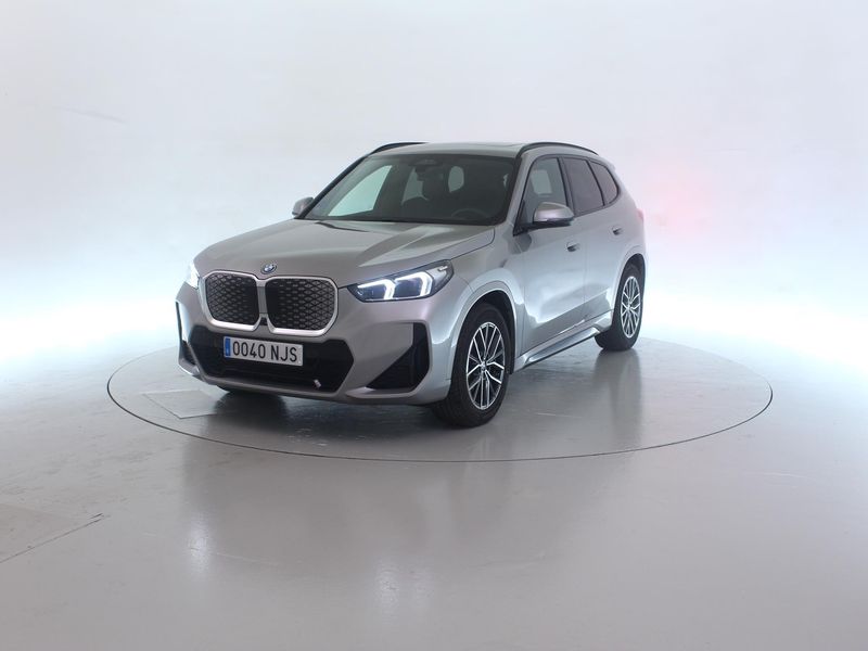 BMW iX1 eDrive 20 M Sport