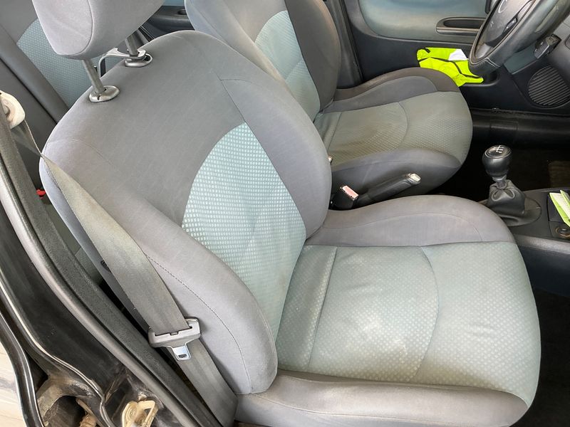 Renault Clio 1.5 dCi Tech-Run 2005 – снимка 31