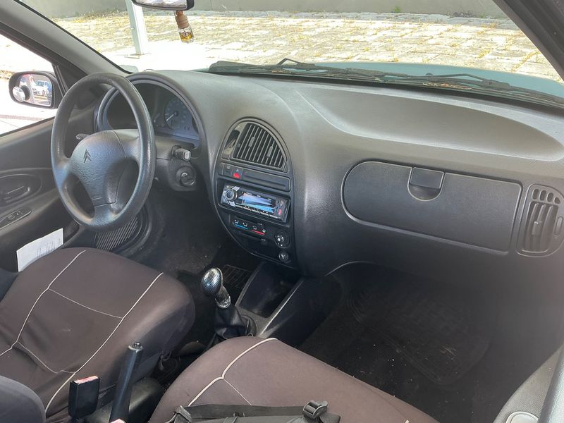 Citroen Saxo 1.1 Exclusive — zdjęcie 3
