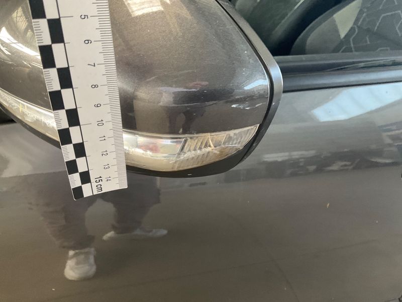 Peugeot 2008 1.2 PureTech Signature 2019 – снимка 33